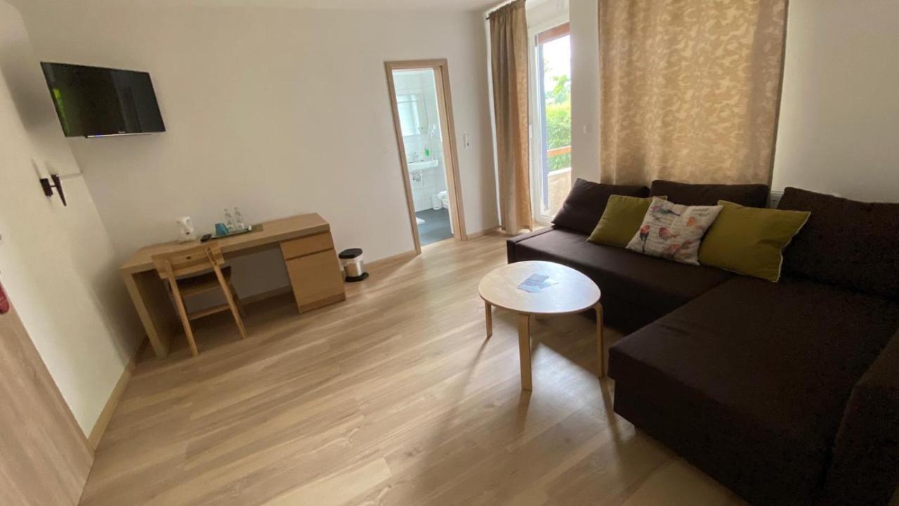 Landhaus Zum Mushof Hotel Wethen Eksteriør bilde